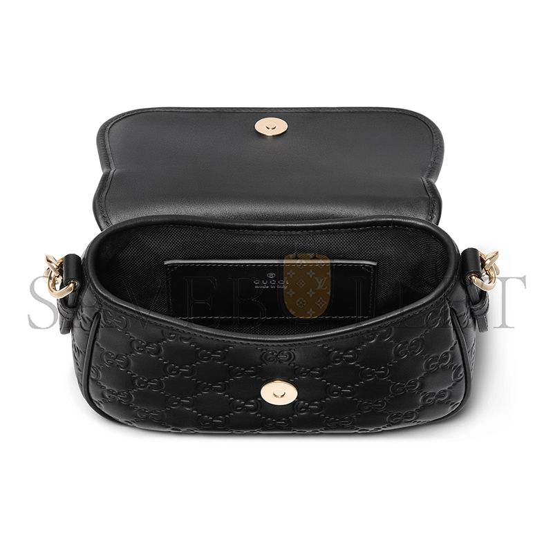 GUCCI GG EMBLEM SMALL SHOULDER BAG 847448 (20.5*13*7cm) GUCCI GG EMBLEM SMALL SHOULDER BAG 847448 (20.5*13*7cm)